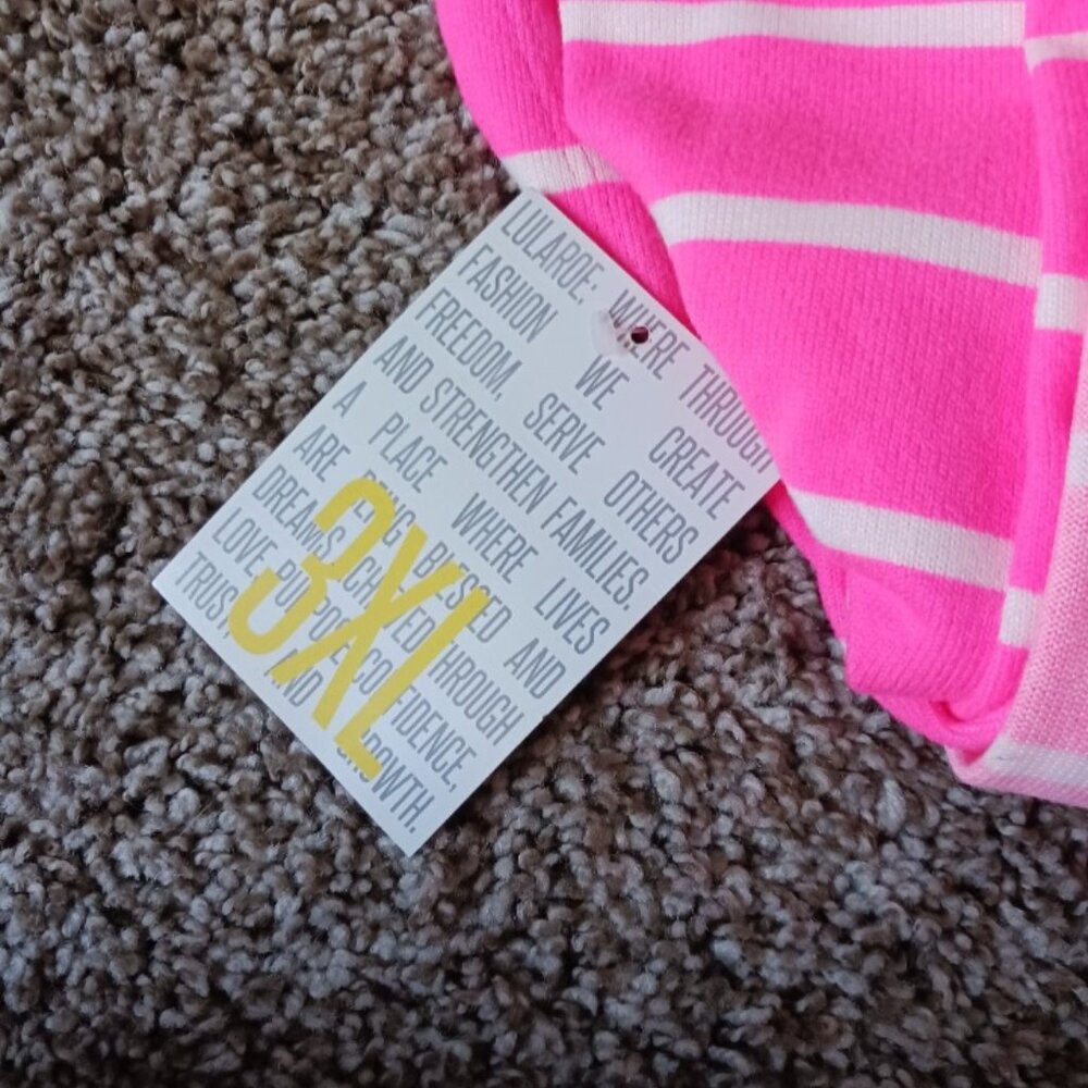 Lularoe 3XL - Picture 5 of 5